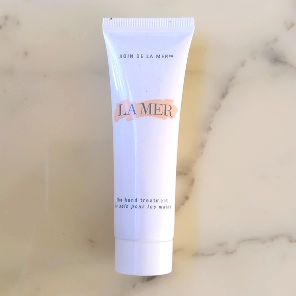 New La Mer The Hand Treatment 30ml. & The Cleansing Foam 30ml. w/Logo Paper Bag. - Picture 3 of 6